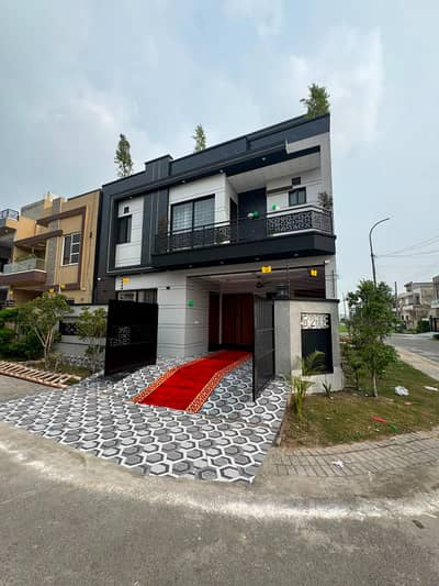Brand New 7 Marla Corner House For Sale In E Block, Central Park, Lahore