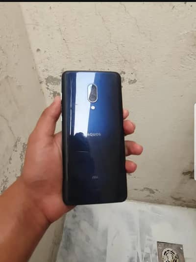 Sharp Aquos Zero 2