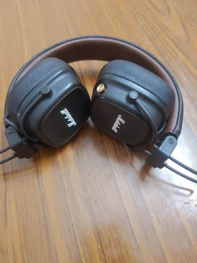 Marshall Major IV Headphones