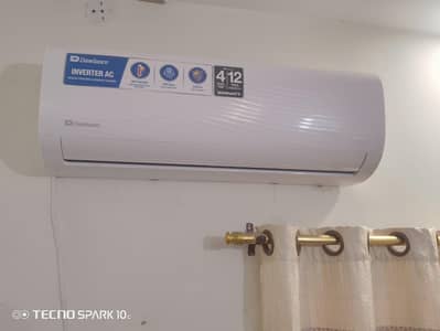 new condition Dawlance inverter Ac 1  ton