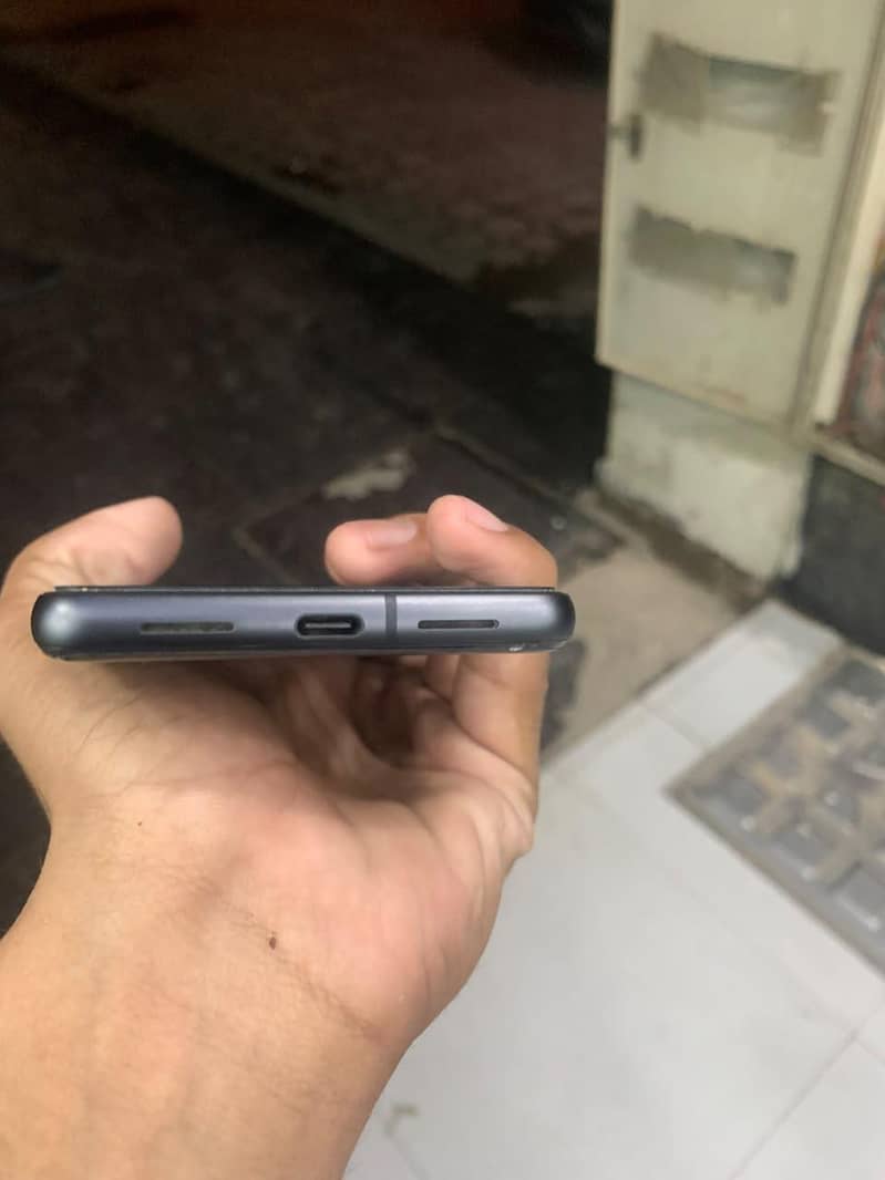 Google Pixel 7 3