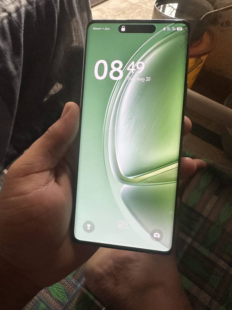 Infinix Zero 40 6