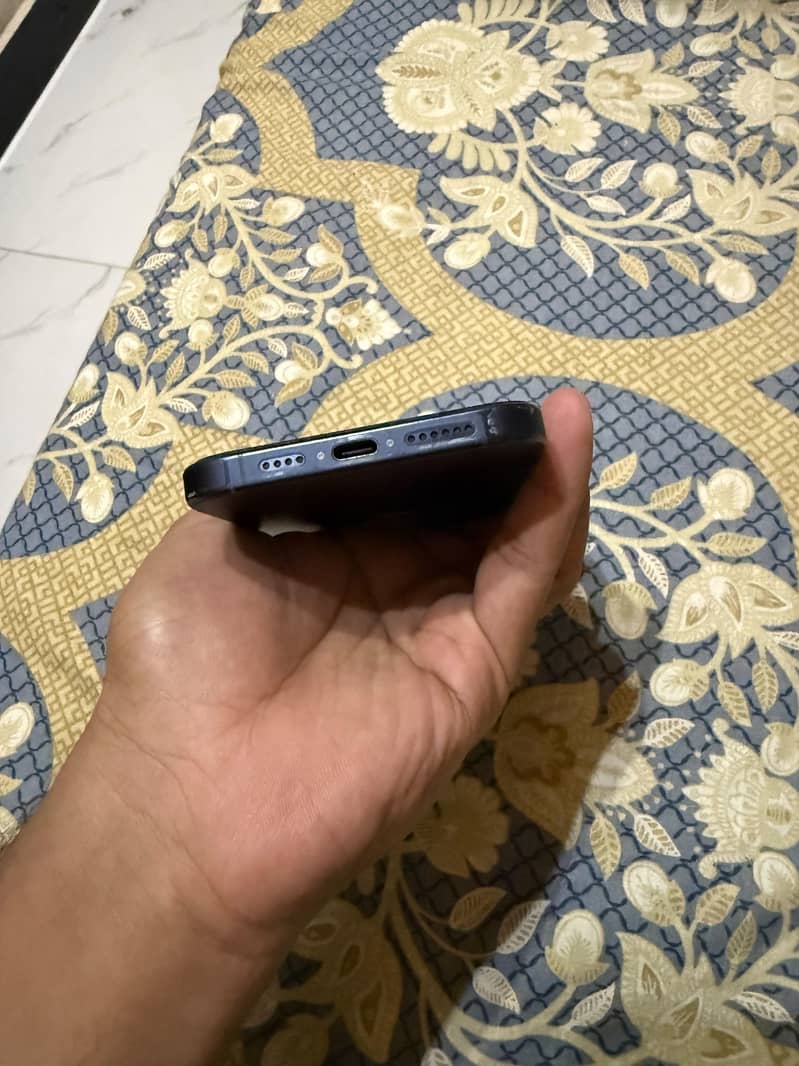 Iphone 15 Pro Max 3