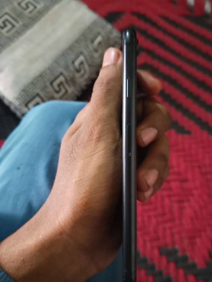 Apple iPhone SE 1