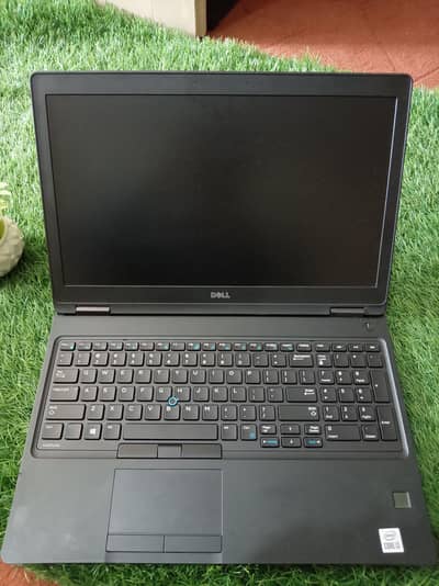 Dell Latitude 5580 - Core i5 6th - 8gb Ram - 256gb - 15" Display