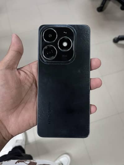 Tecno Spark 20 8GB RAM/256GB ROOM