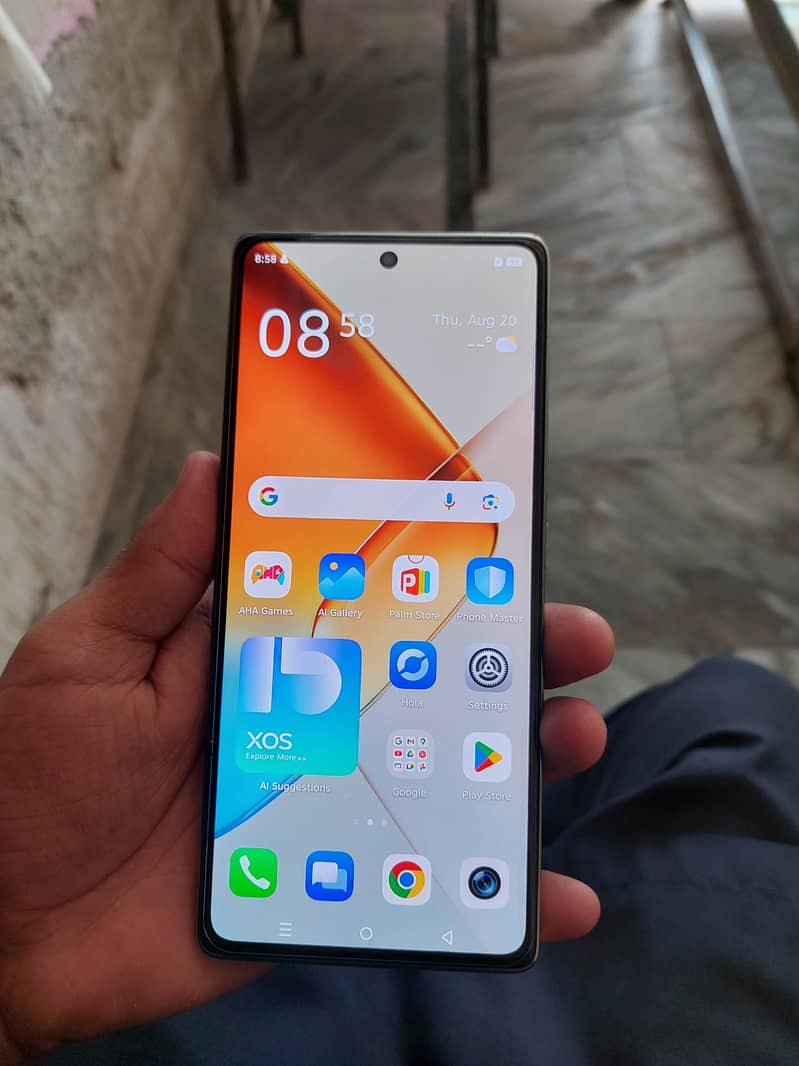 Infinix Note 40 5
