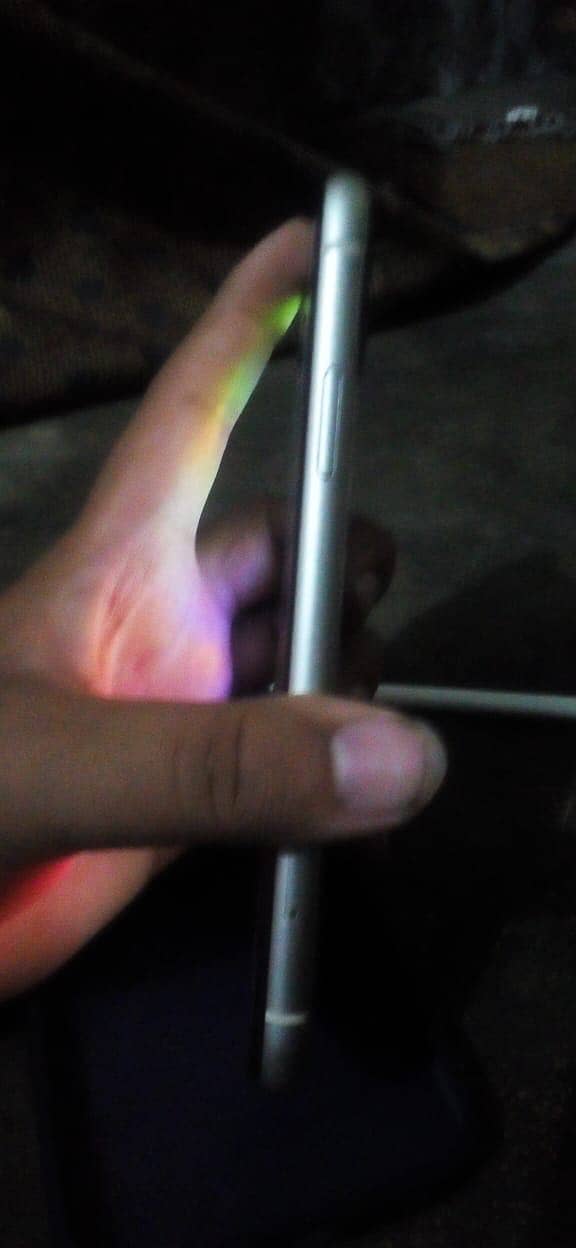 Apple iPhone 11 3