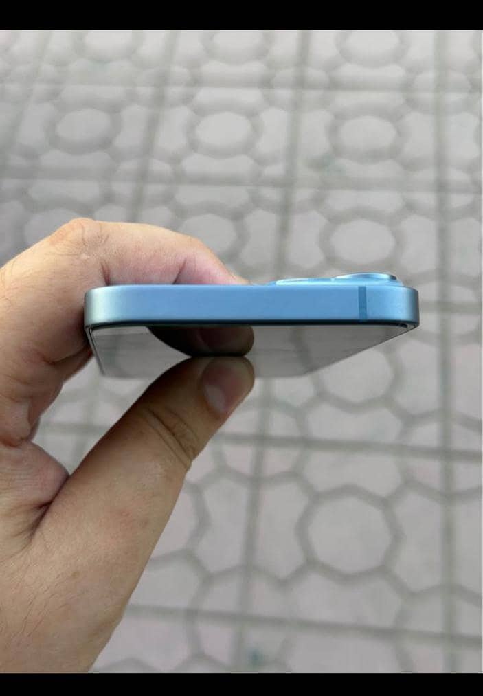 Apple iPhone 14 1
