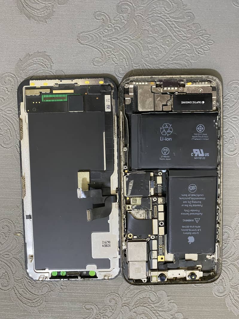 Apple iPhone X 1