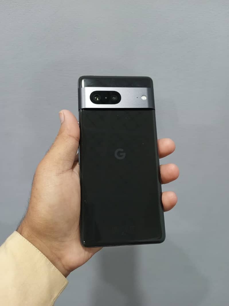Google Pixel 7 5