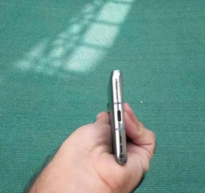One Plus 10 Pro 1