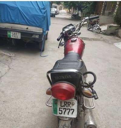 125 good condition 2003 modal