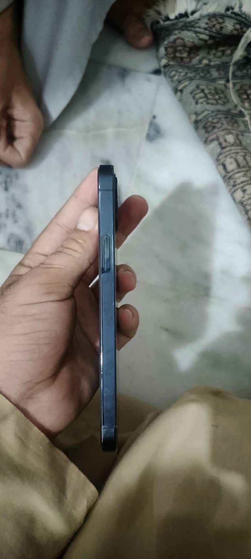 Apple iPhone 12 Pro 3