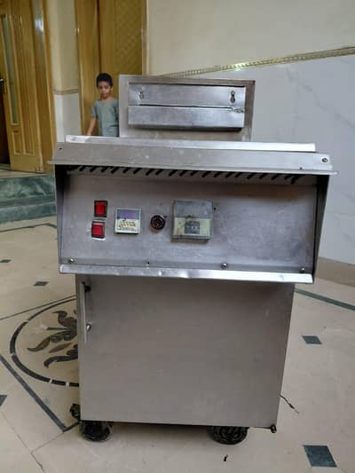 42 litter fryer for sale coniditon used  full jenuine