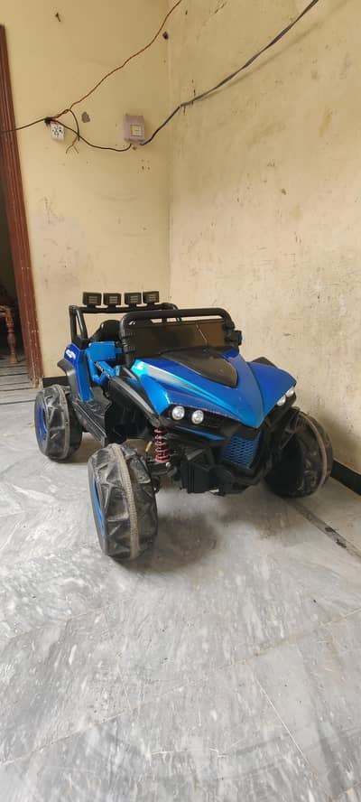 baby car for sale Demand 25k new battery  4 weel power