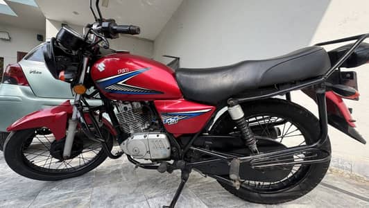 Suzuki GS150 2015 model