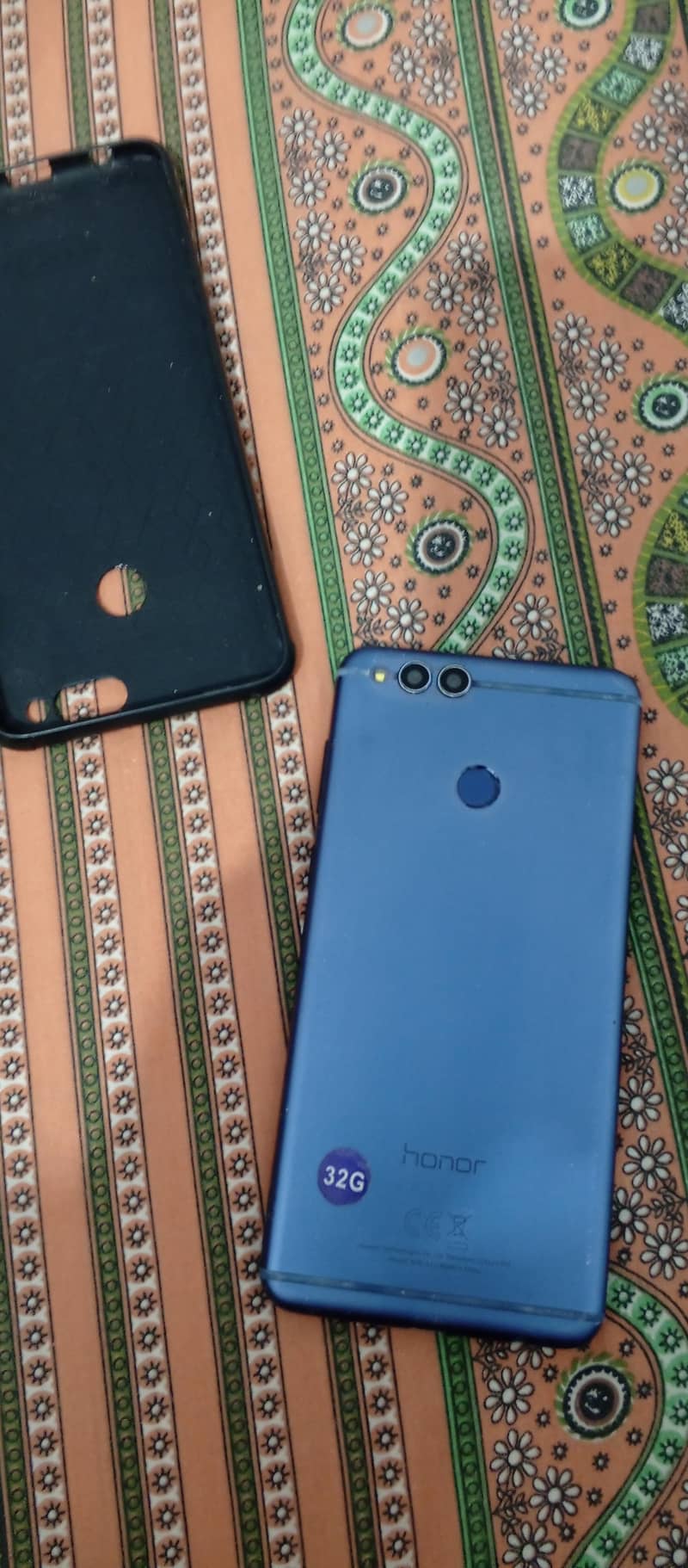 Honor 7X 3