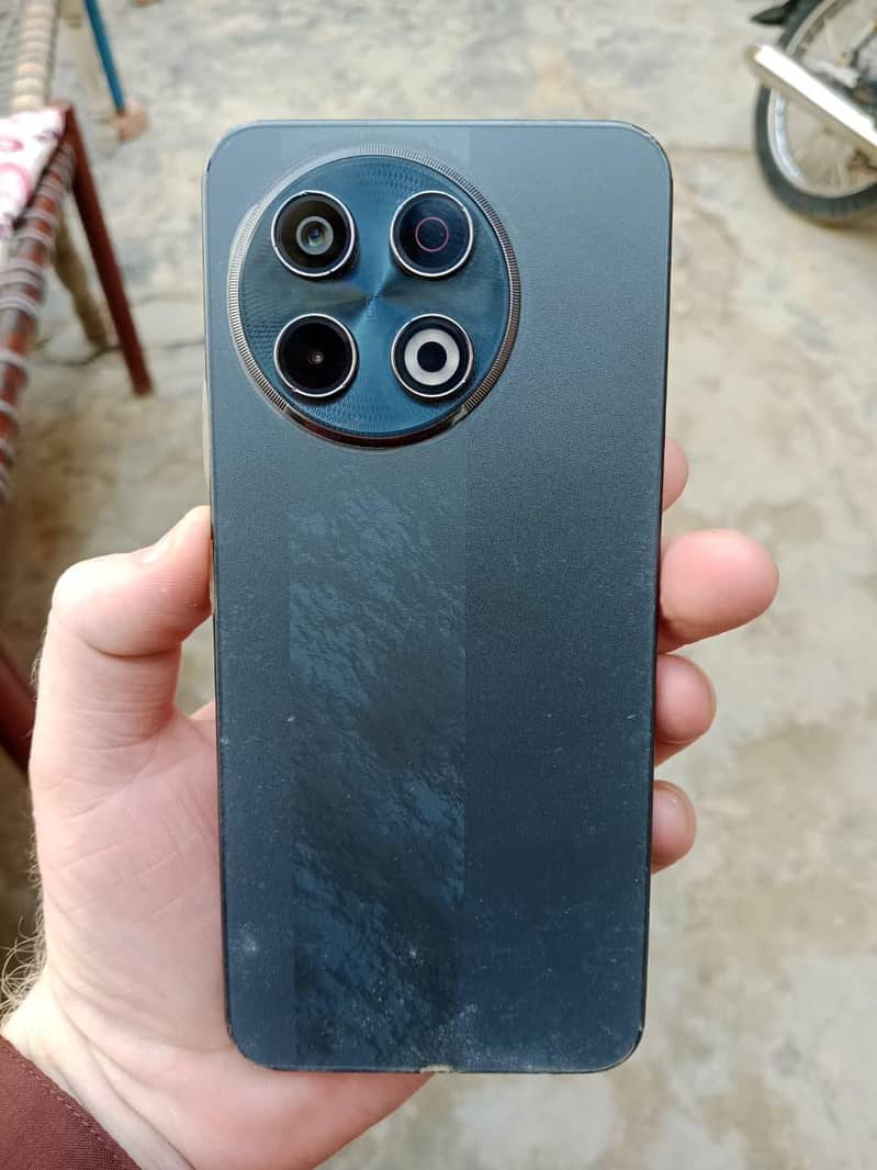 Tecno SPARK 30 Pro 3