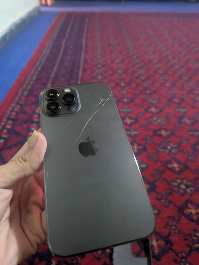 iPhone 13 pro max 0