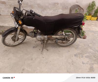 Honda 70 bike 2019 model black color bike ma koie kame ni ha