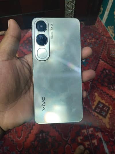 Vivo Y200