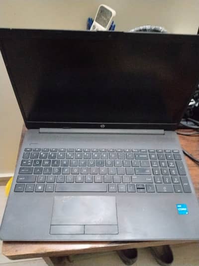HP 250 G9 Urgent Sale Need & Clean 40 Gb DDR 4 & 1Tb SSD With Box Hai