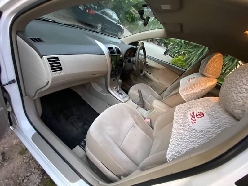 Toyota Axio X 6