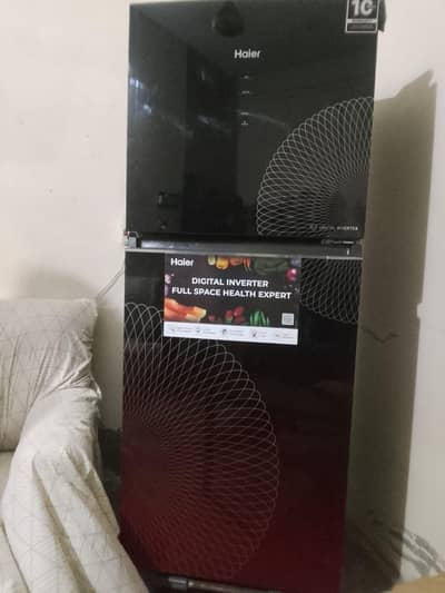 Haier fridge HRF3161a
