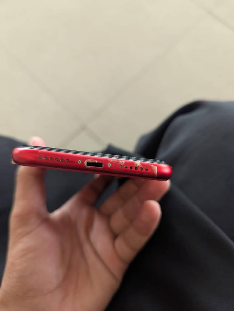 Apple iPhone 11 3