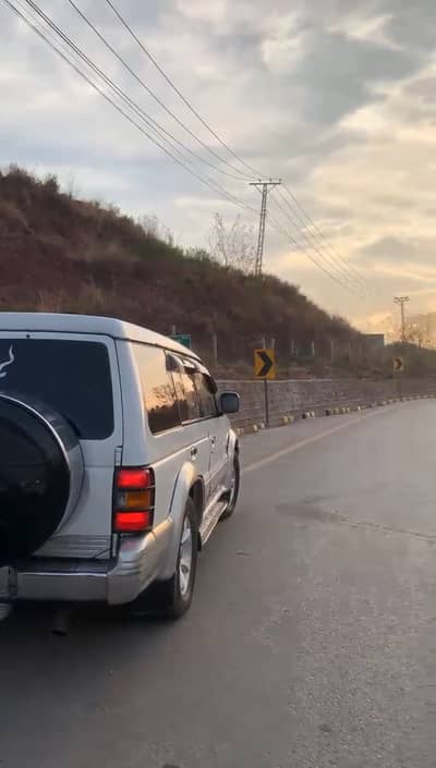 Mitsubishi Pajero 1991