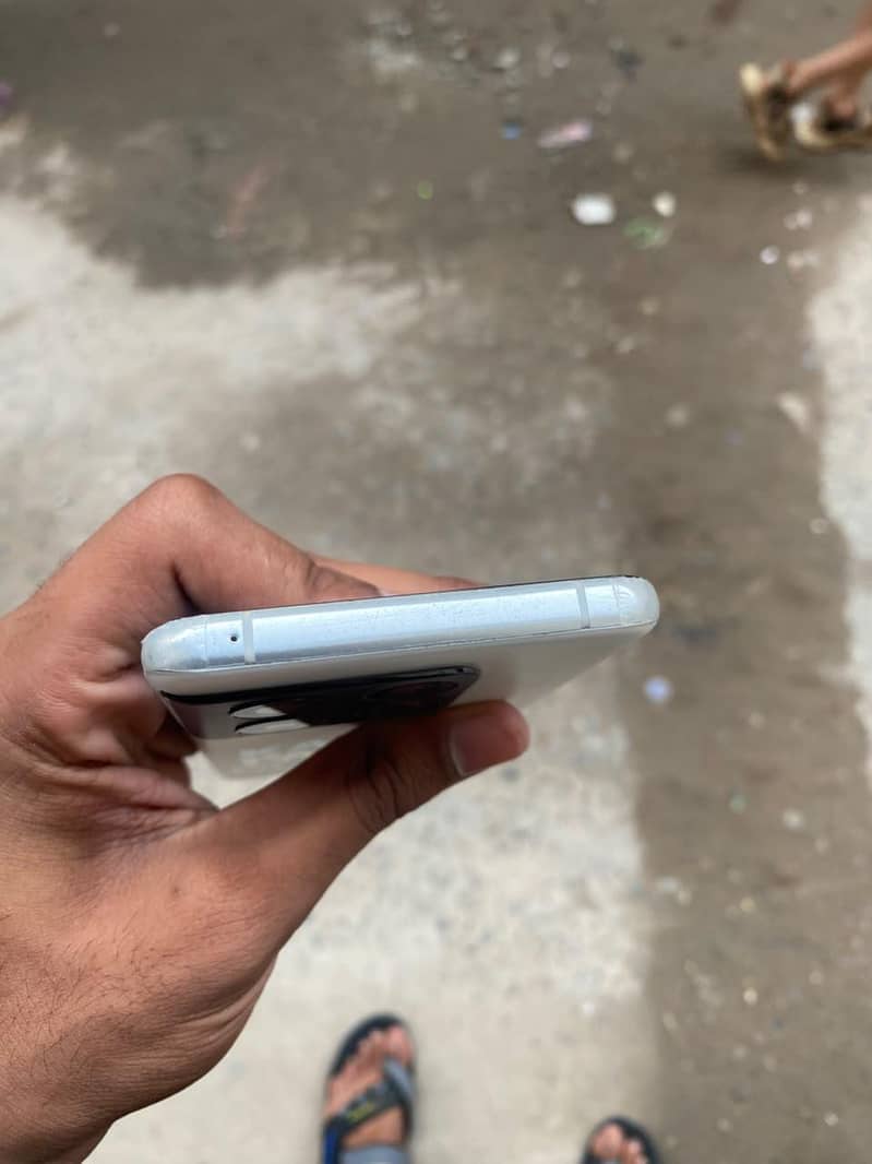 One Plus 10 Pro 1