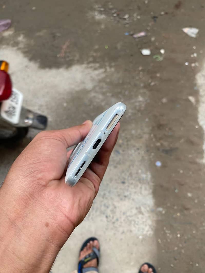 One Plus 10 Pro 8