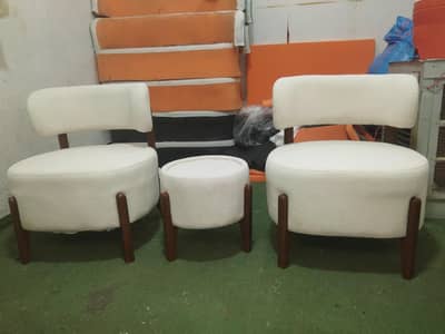 bedroom /coffee chairs with table set