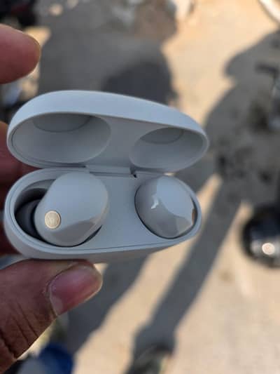 Sony WF-1000XM5 wireless earbuds