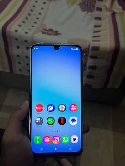 Samsung Mobile A16