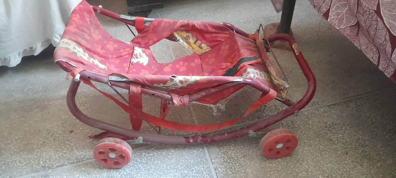 classic prams 0