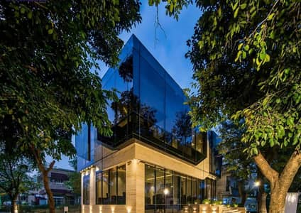 21 Lac Rental Commercial Plaza Corner Building 30*48 For Sale Prime Location Best Rental Income Deal G-8 Islamabad Capital