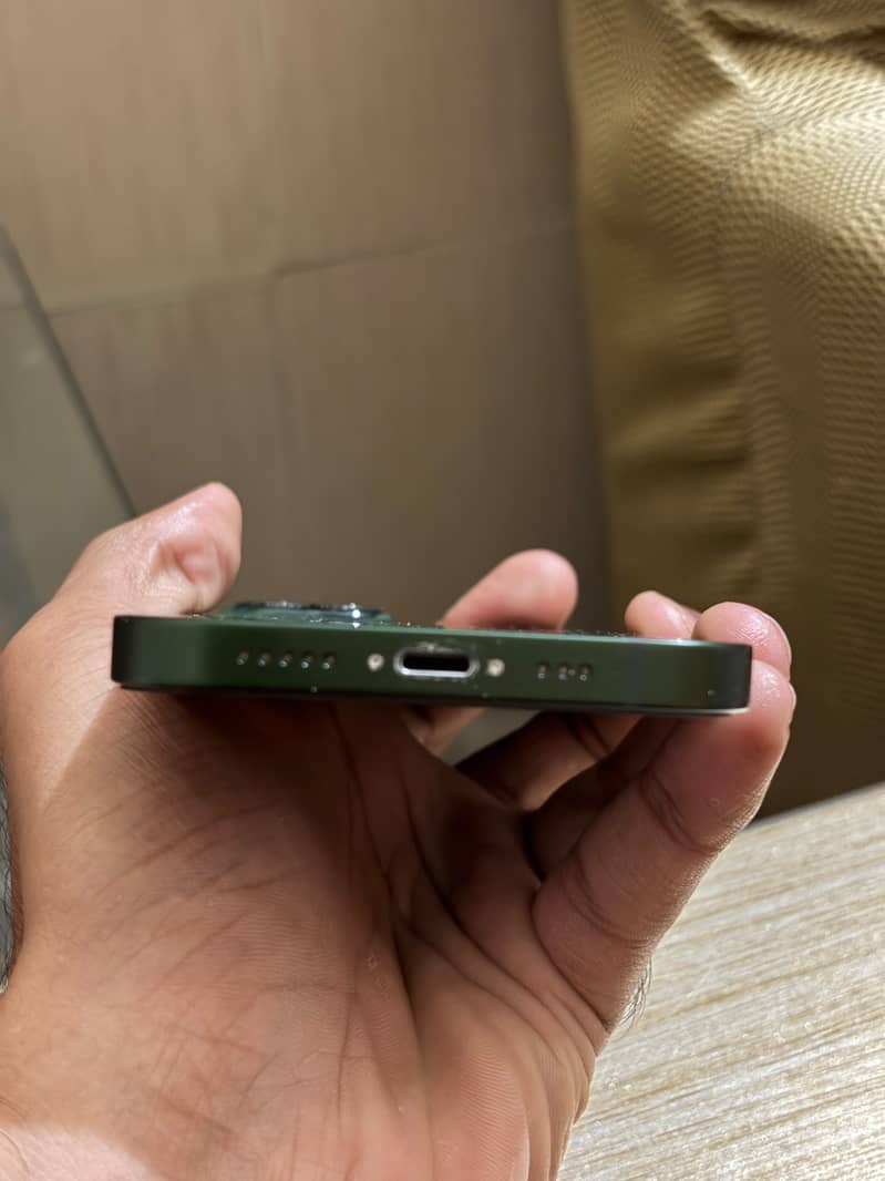 Apple iPhone 13 PTA 6