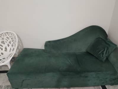 Dewaan for sale