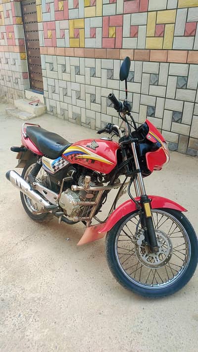 Honda Deluxe 125 Peshawar number
