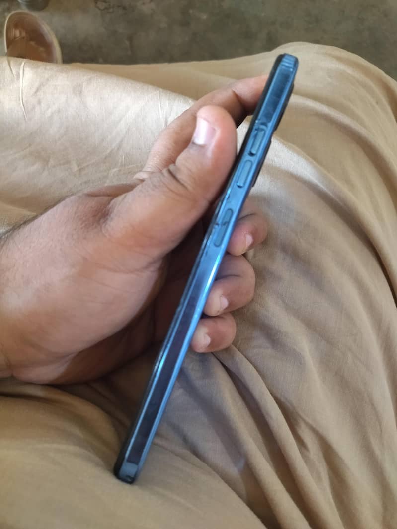Tecno Spark 10C 9