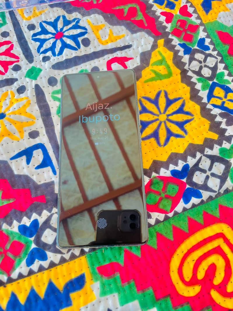 Infinix Note 40 4