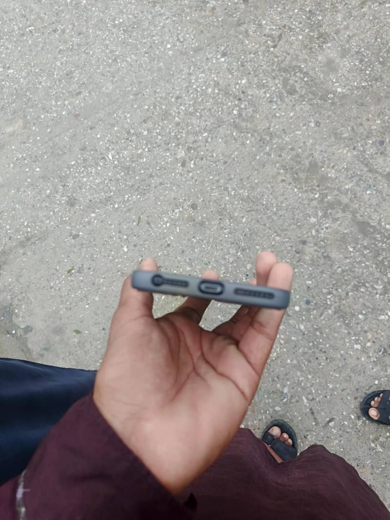 Apple iPhone 7 Plus 3