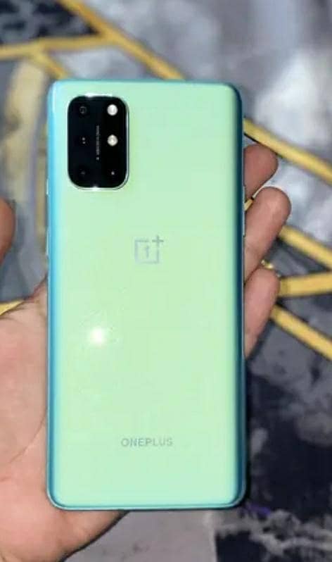 One Plus 8T 0