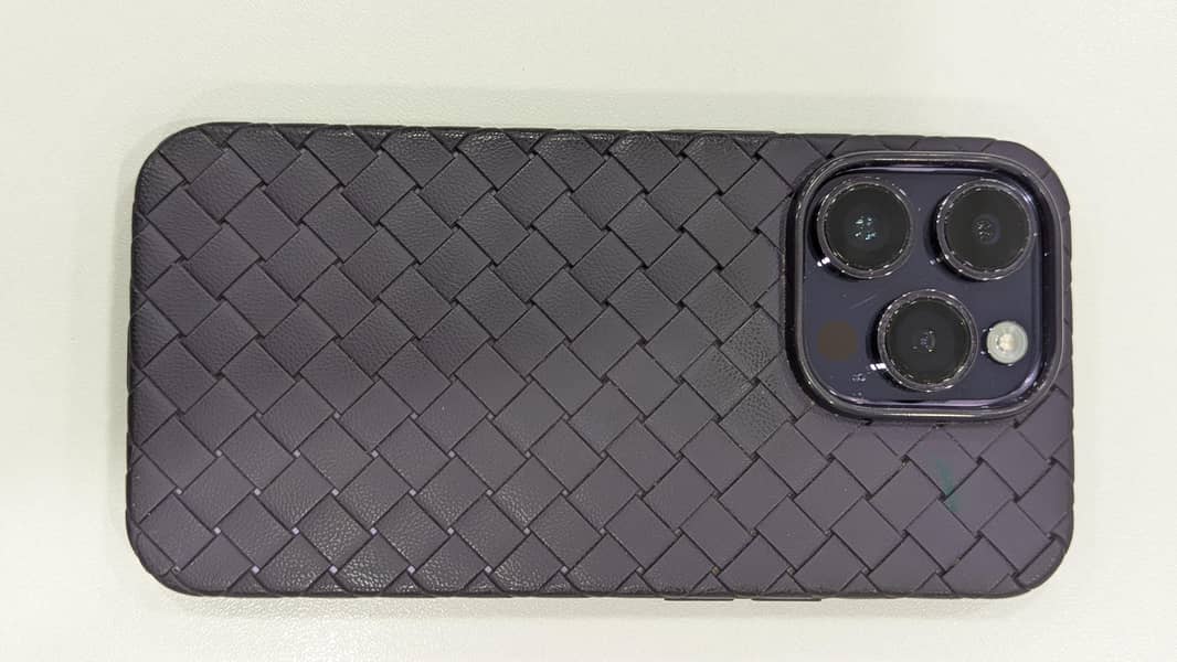 Apple iPhone 14 Pro 2