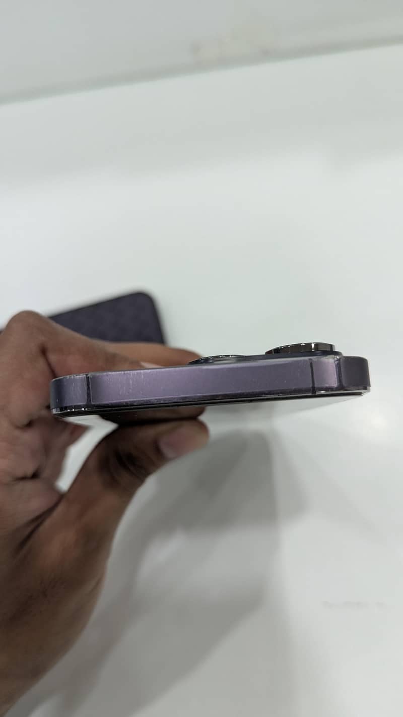 Apple iPhone 14 Pro 4