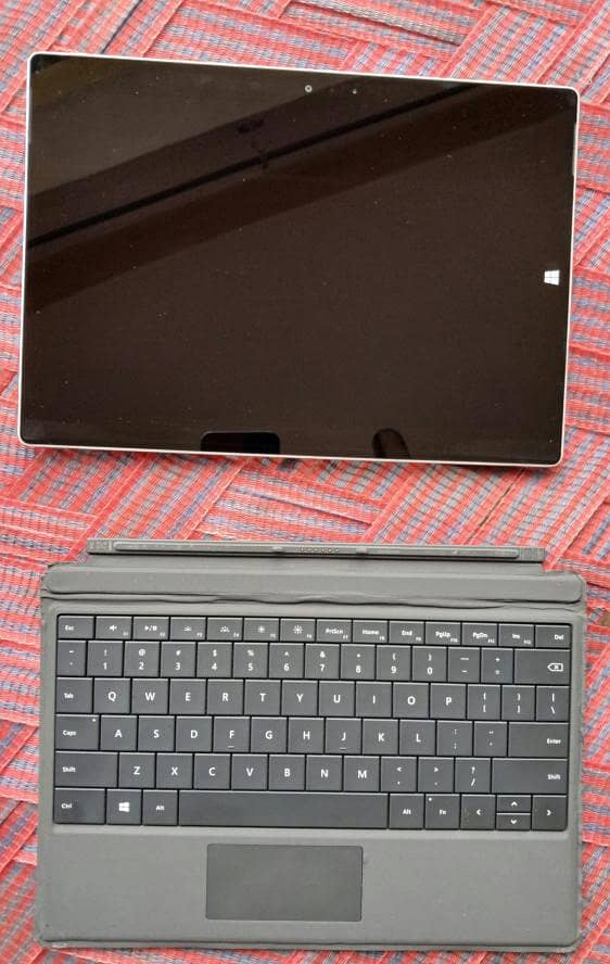 Laptop Microsoft surface 3 6