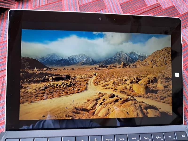 Laptop Microsoft surface 3 7