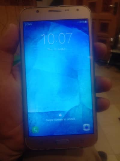 Samsung Mobile J7